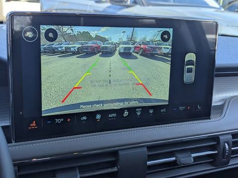 New 2026 Lincoln Corsair Premiere image 19