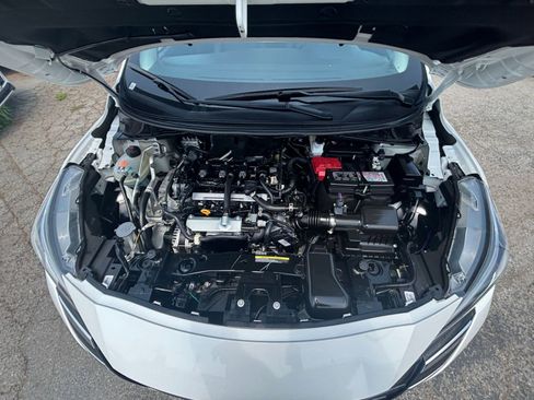 Used 2025 Nissan Versa SV FWD image 37