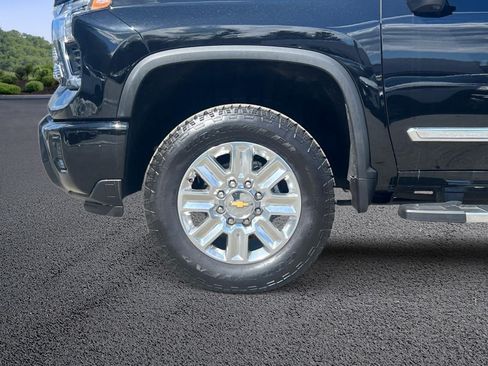 Certified 2025 Chevrolet Silverado 2500 High Country AWD/4WD image 11