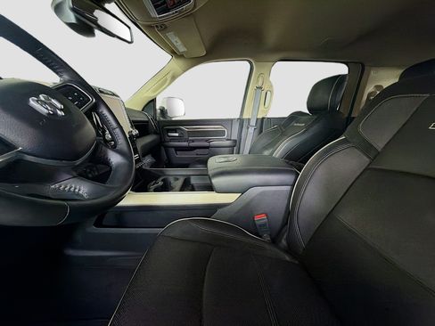 Used 2020 RAM 2500 Laramie AWD/4WD image 13