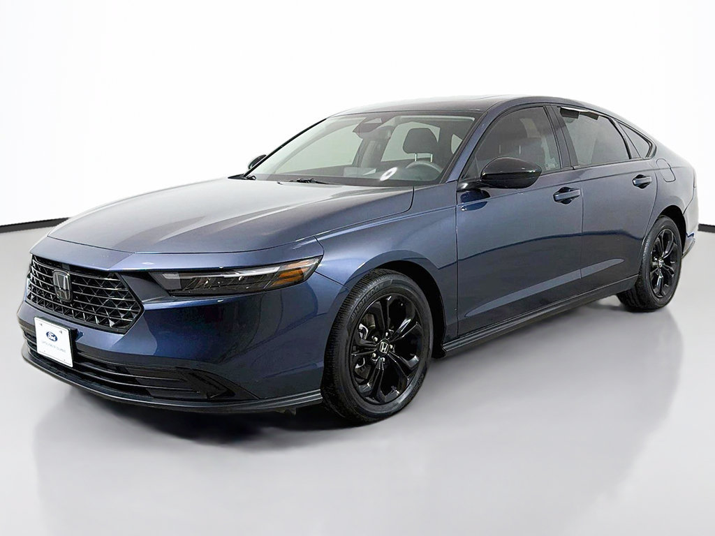 Used 2025 Honda Accord SE image 9