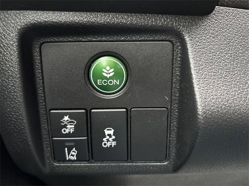 Used 2021 Honda HR-V EX image 36