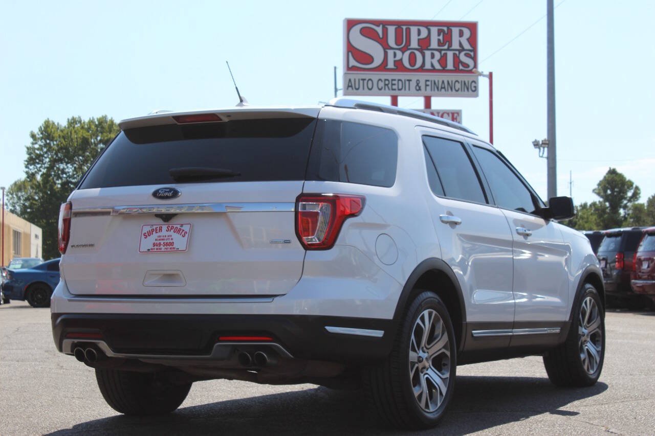 Used 2018 Ford Explorer Platinum AWD/4WD image 4