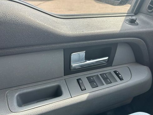 Used 2013 Ford F150 XLT w/ Mid Equipment Group AWD/4WD image 27