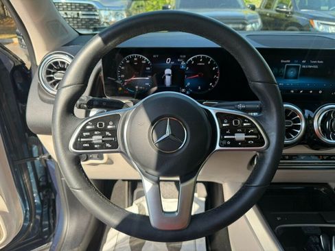 Used 2023 Mercedes-Benz GLB 250 image 5