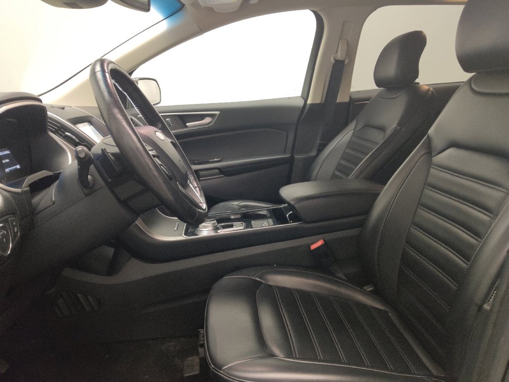 Used 2019 Ford Edge SEL w/ Equipment Group 201A AWD/4WD image 17