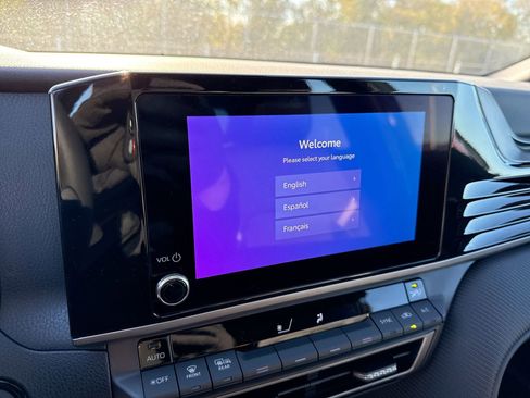 Used 2026 Toyota Camry SE image 12