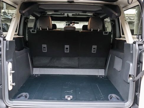 New 2025 Ford Bronco Badlands image 29