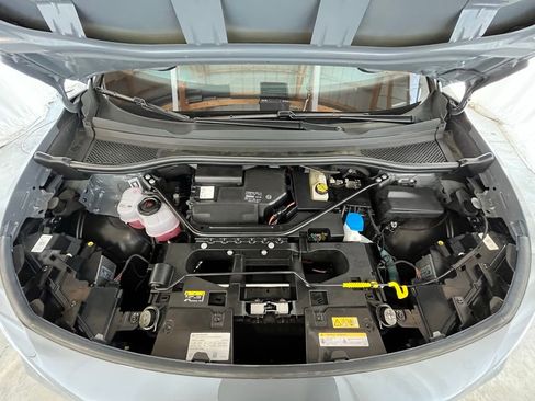 Used 2023 Volkswagen ID.4 Pro S Plus image 29