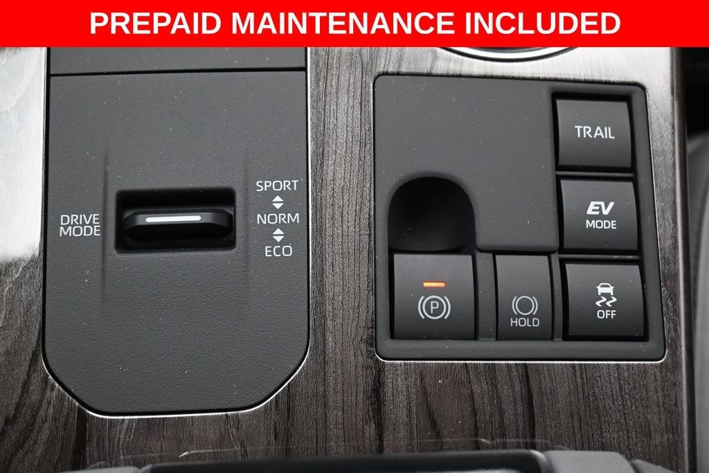 Certified 2026 Toyota Highlander Platinum AWD/4WD image 27
