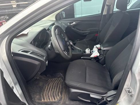 Used 2018 Ford Focus SEL FWD image 7