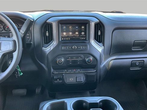 Used 2019 Chevrolet Silverado 1500 Custom Trail Boss w/ Custom Convenience Package image 6