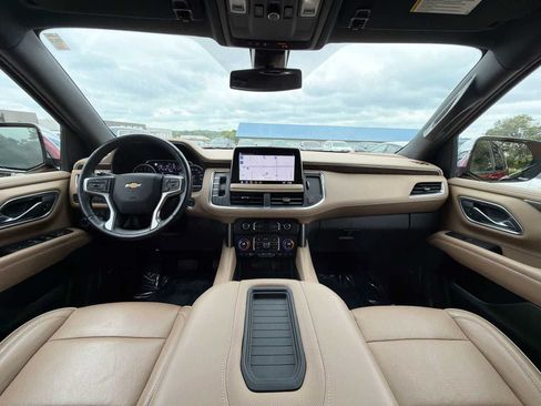 Used 2021 Chevrolet Tahoe Premier AWD/4WD image 12