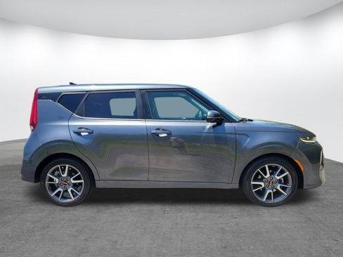 Used 2020 Kia Soul GT-Line Turbo FWD image 2