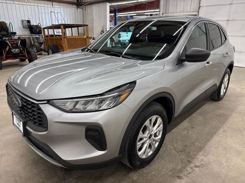 Certified 2024 Ford Escape Active AWD/4WD image 4