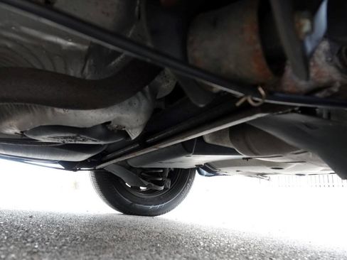 Used 2005 Volkswagen Golf GL image 72