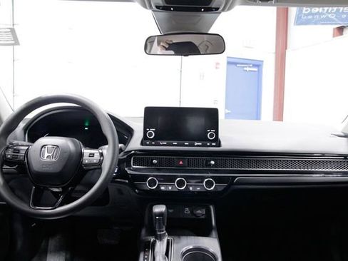 Certified 2023 Honda Civic LX image 17