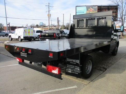 Used 2023 Mercedes-Benz Sprinter 3500 image 4