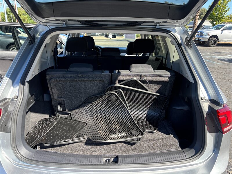 Used 2019 Volkswagen Tiguan S FWD image 10
