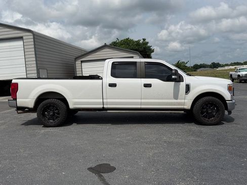 Used 2020 Ford F250 XL w/ Power Equipment Group RWD image 4