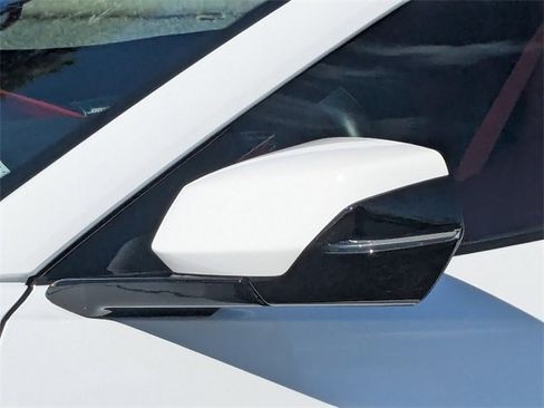 Used 2025 Chevrolet Corvette Z06 image 11