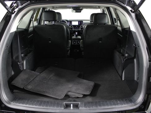 Used 2023 Kia Sorento SX AWD/4WD image 18