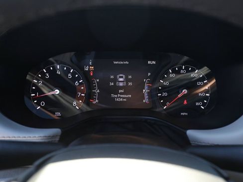 Used 2025 Jeep Compass Limited w/ Sun & Sound Group AWD/4WD image 14