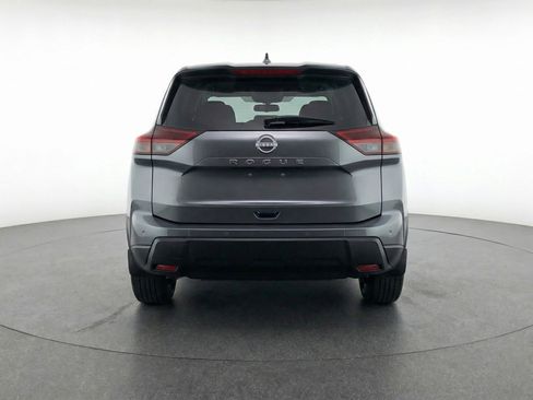 Used 2025 Nissan Rogue SV image 7