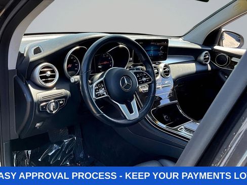 Used 2021 Mercedes-Benz GLC 300 w/ Premium Package image 21