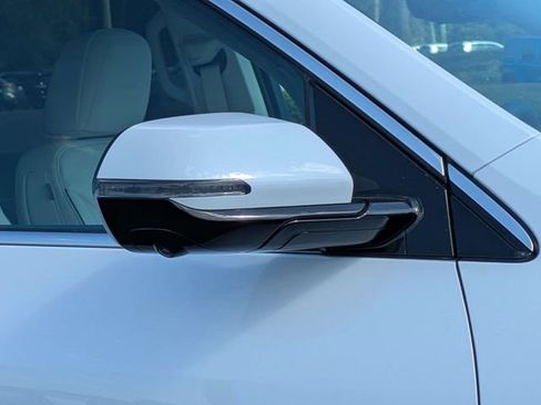 New 2026 Buick Enclave Avenir w/ Super Cruise Package image 12