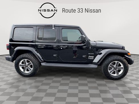Used 2022 Jeep Wrangler Unlimited Sahara w/ LED Lighting Group AWD/4WD image 5