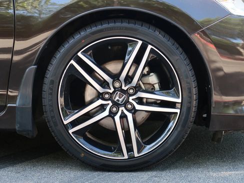 Used 2016 Honda Accord Sport image 9