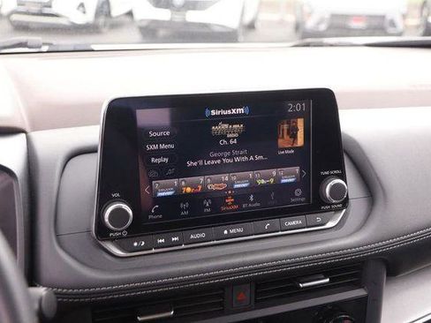 Used 2025 Nissan Altima 2.5 SV w/ SV Special Edition Package image 15