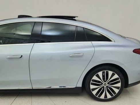 Used 2023 Mercedes-Benz EQE 500 500 Sedan w/ Digital Light Package image 3