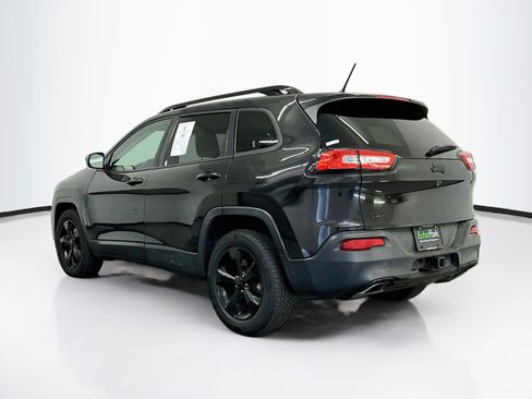 Used 2015 Jeep Cherokee Latitude w/ Comfort/Convenience Group AWD/4WD image 5