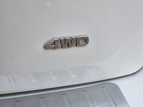 Used 2017 Nissan Pathfinder S AWD/4WD image 19