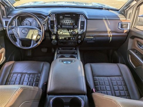 Used 2021 Nissan Titan Platinum Reserve w/ Moonroof Package image 15