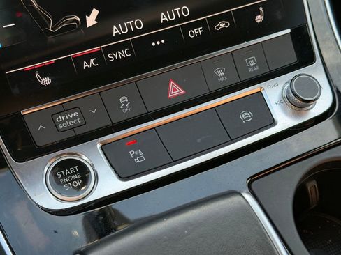 Used 2021 Audi Q7 2.0T Premium w/ Convenience Package image 18