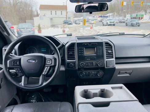 Used 2015 Ford F150 XLT w/ Trailer Tow Package image 24