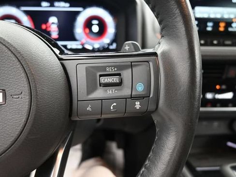 Used 2023 Nissan Rogue Platinum w/ Platinum Premium Package AWD/4WD image 28