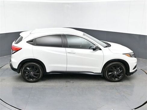 Used 2022 Honda HR-V Sport image 39