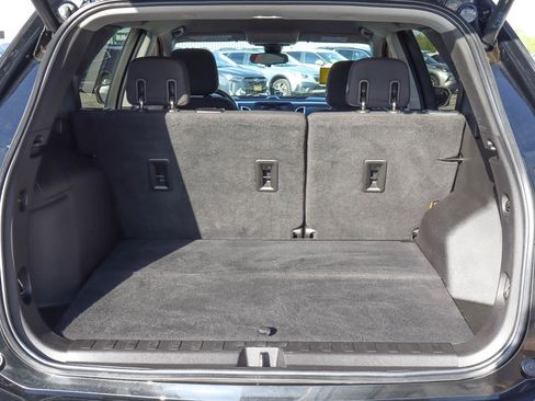 Used 2020 Chevrolet Equinox LT image 9