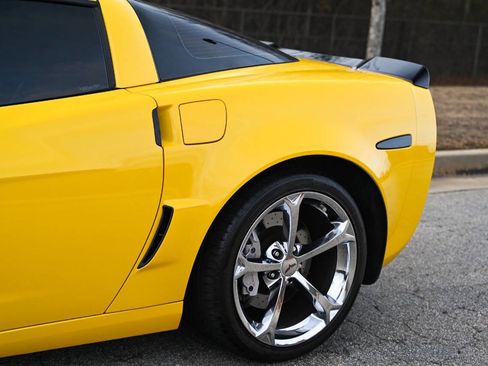 Used 2010 Chevrolet Corvette Grand Sport image 13