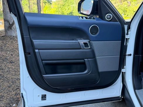 Used 2021 Land Rover Range Rover Sport HST AWD/4WD image 28