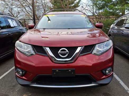 Used 2016 Nissan Rogue SL w/ SL Premium Package image 3