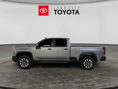 Used 2024 Chevrolet Silverado 2500 Custom w/ Custom Value Package