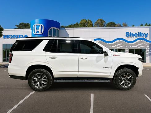 Used 2022 Chevrolet Tahoe Z71 w/ Off-Road Capability Package image 9