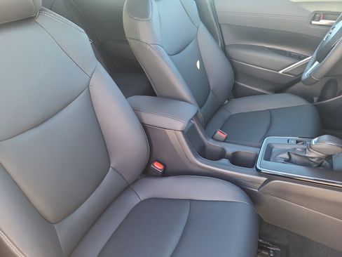 New 2026 Toyota Corolla Cross XLE w/ Convenience Package image 12