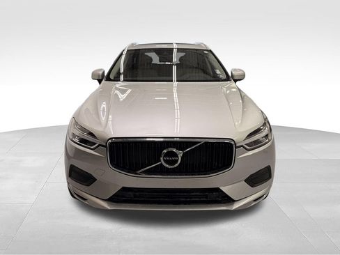 Used 2019 Volvo XC60 T6 Momentum w/ Protection Package AWD/4WD image 7
