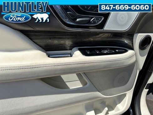 Used 2021 Lincoln Navigator Black Label AWD/4WD image 27